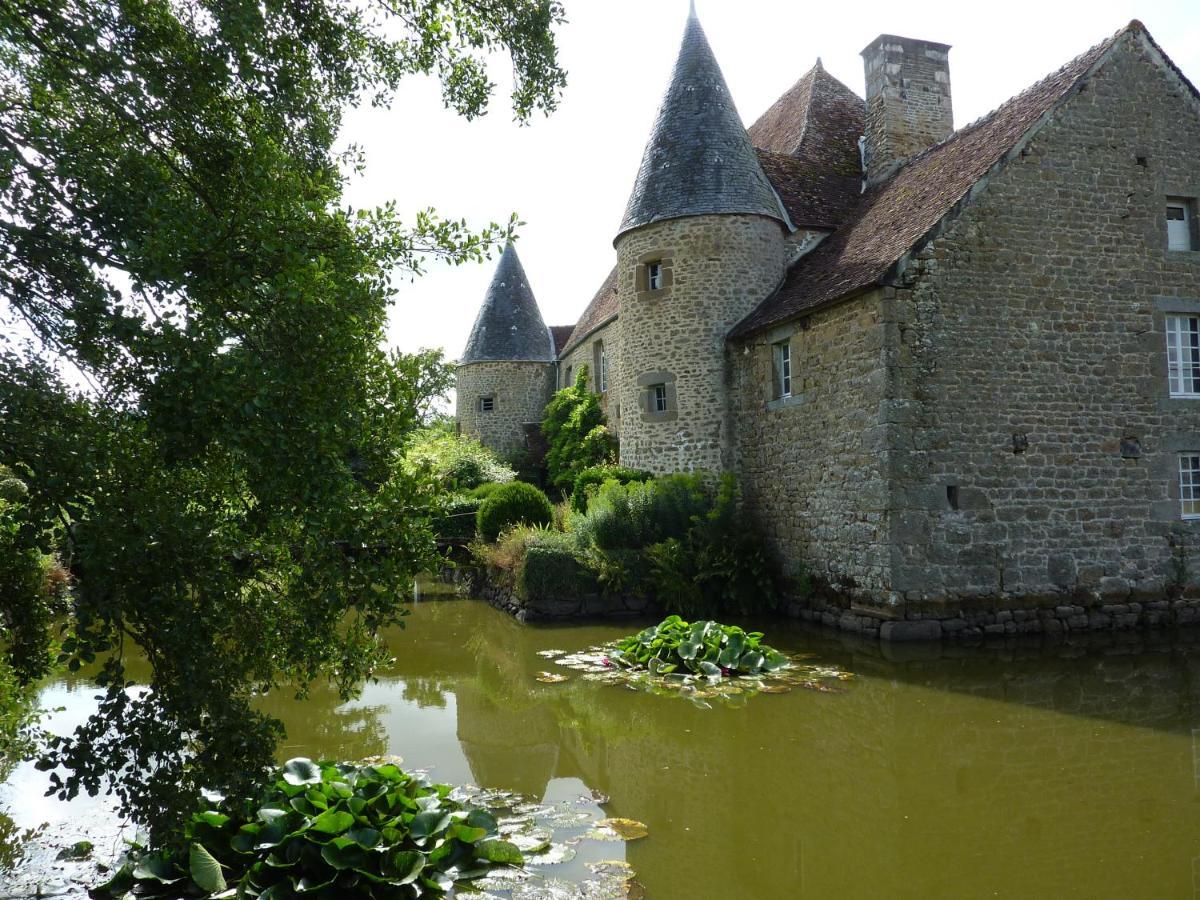 Domaine De L'Etre Bed & Breakfast Saint-Pierre-du-Regard Exterior foto